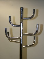 Günstiger, gebrauchter Garderobenständer. garderobe gebraucht