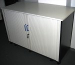 guenstig gebrauchter guenstiger rolltuerenschrank