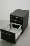 Gebrauchter, günstiger Rollcontainer. rollcontainer